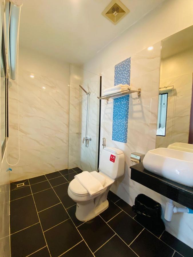 De Hotel Пном Пен Екстериор снимка