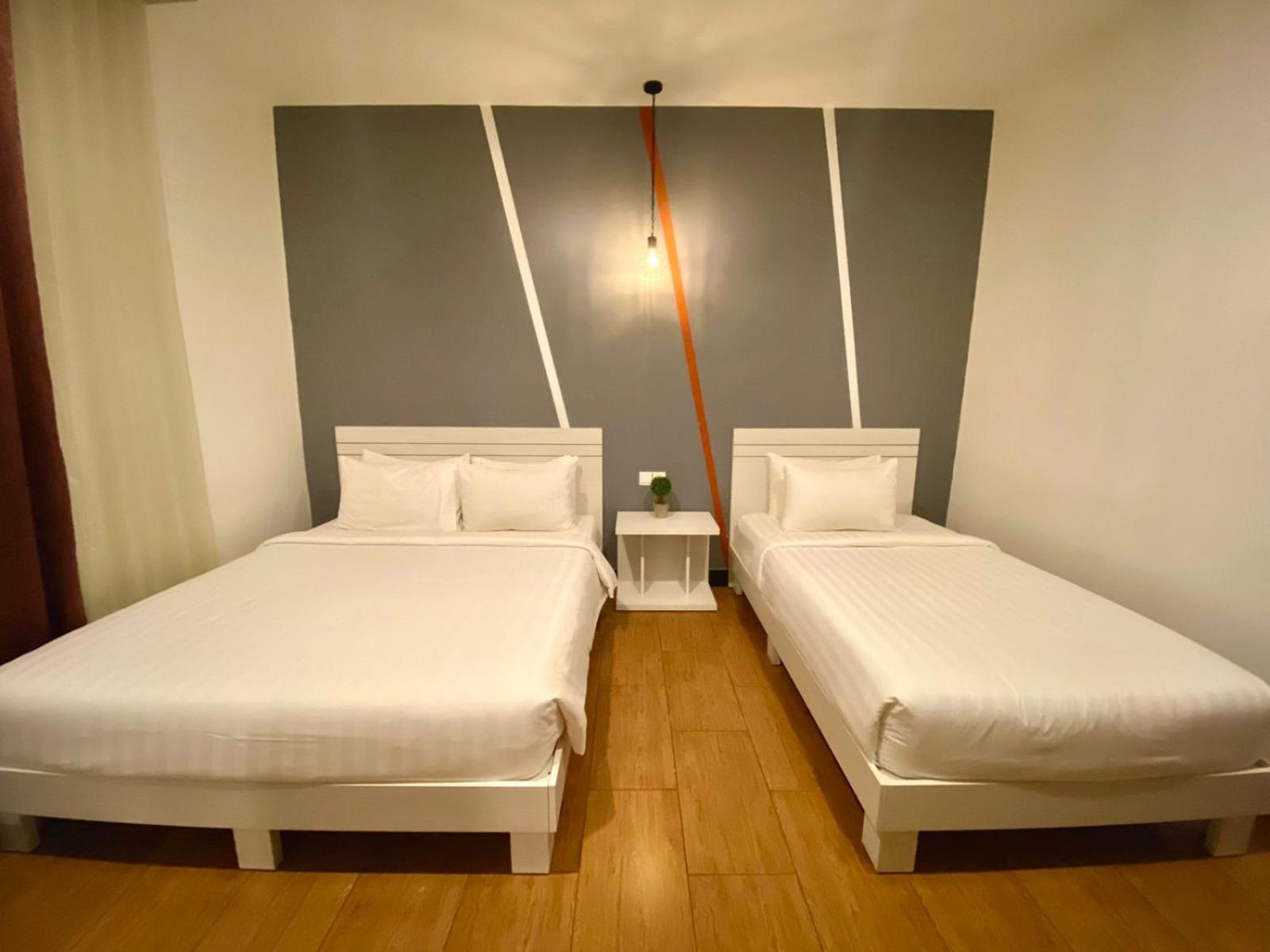 De Hotel Пном Пен Екстериор снимка